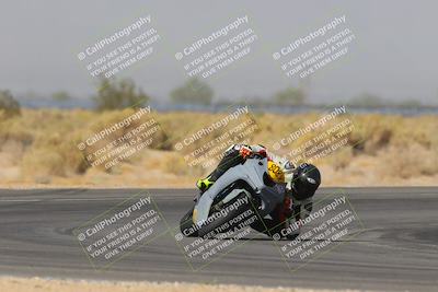 media/Nov-19-2023-CVMA (Sun) [[1f3d1b7ccb]]/Race 5 Amateur Formula Middleweight/